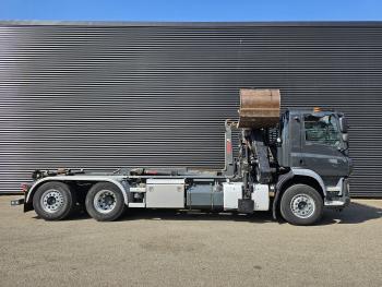 DAF DAF CF 440 6x2 HIAB Z KRAAN + HAAKARM SYSTEEM
